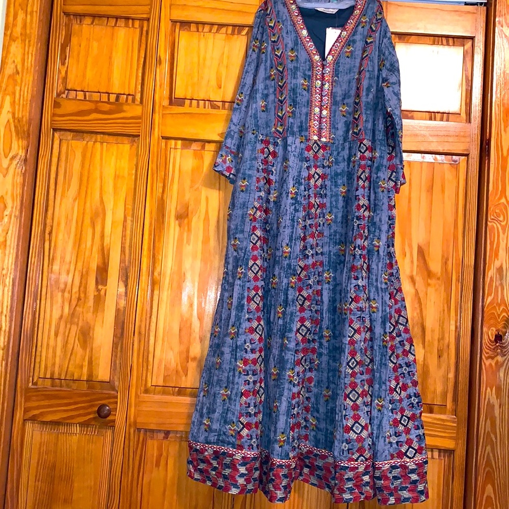 Beautiful vintage brand new dress